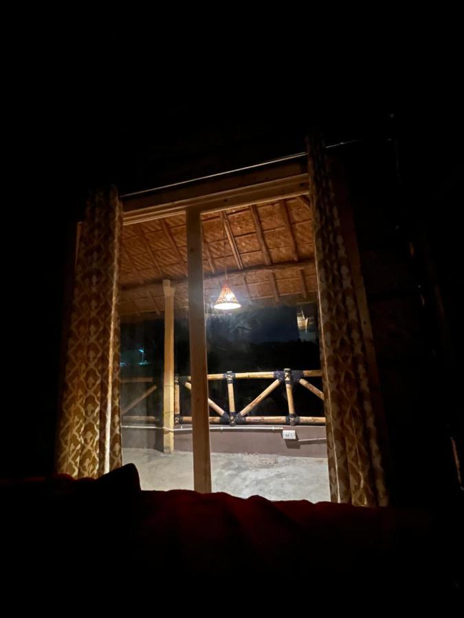 Spykee Spot Hampi Hotel ภายนอก รูปภาพ